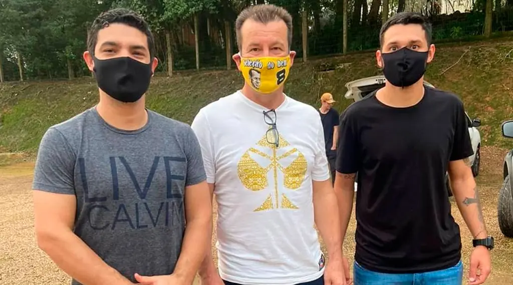 Siapergs entrega de cestas básicas para atletas